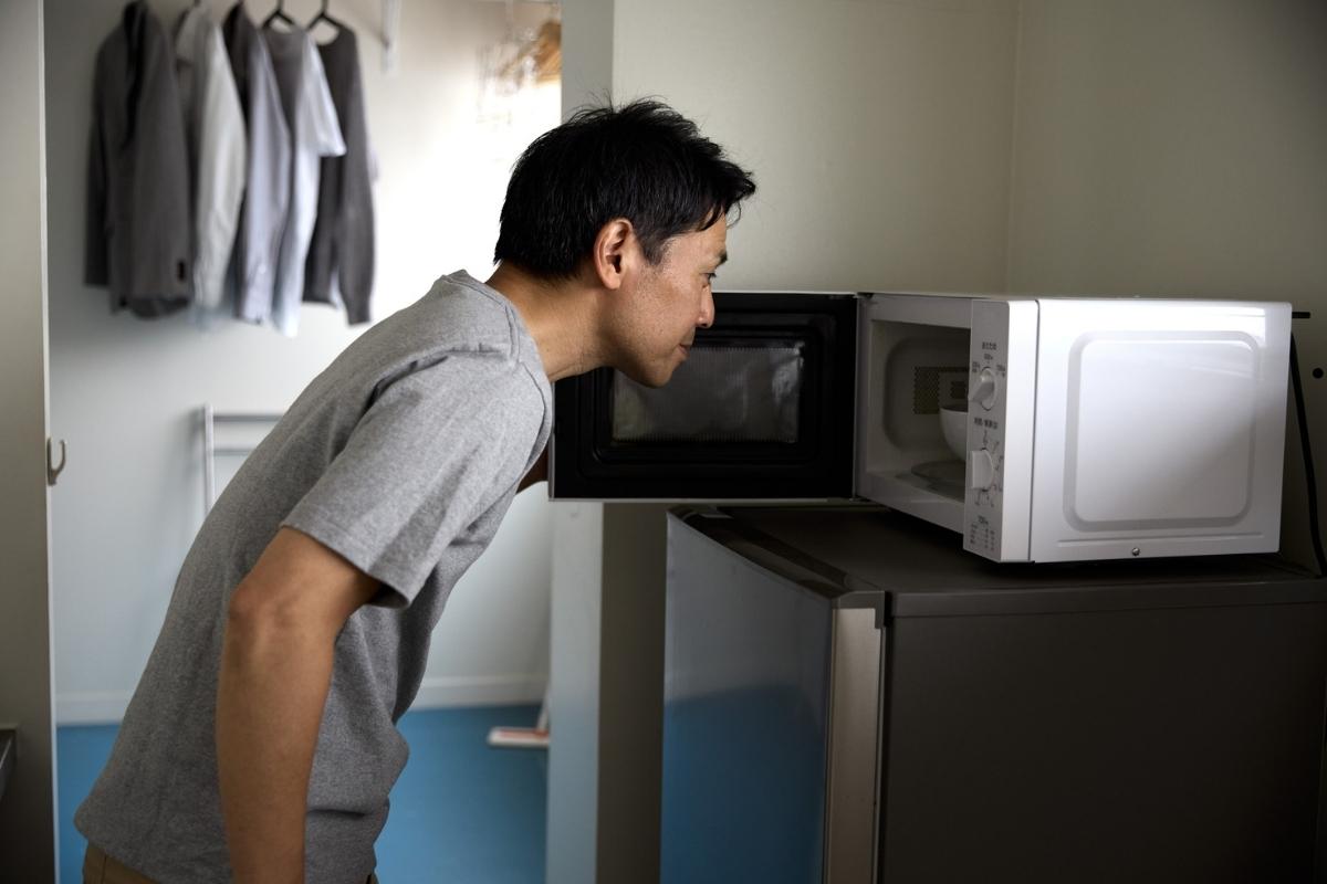 cose che non vanno nel microonde 