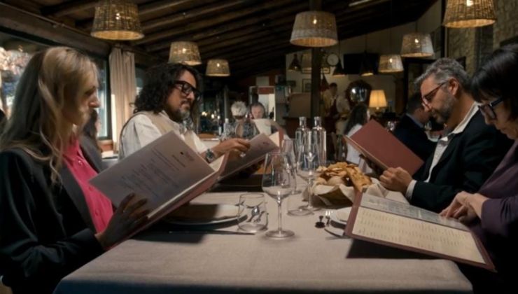 Protagonisti di 4 ristoranti al tavolo