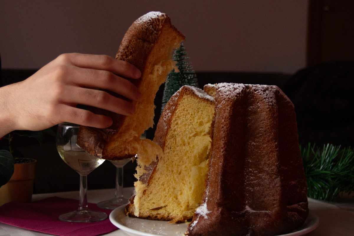 fetta di pandoro avanzato
