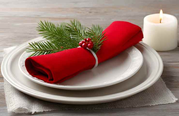 tovagliolo nel piatto