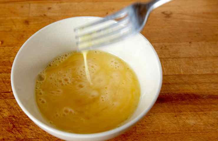 uova sbattute e latte