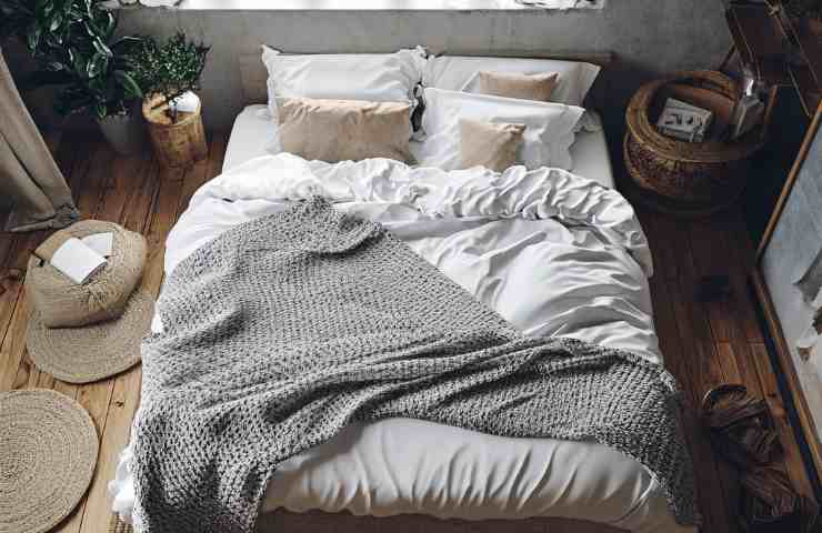 letto in totale disordine