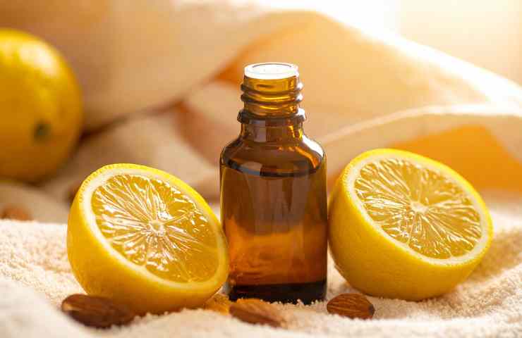 olio essenziale al limone