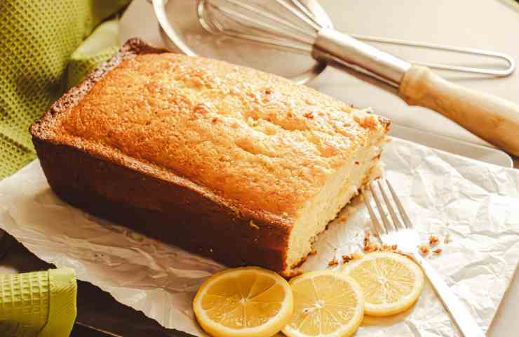 plumcake appena sfornato