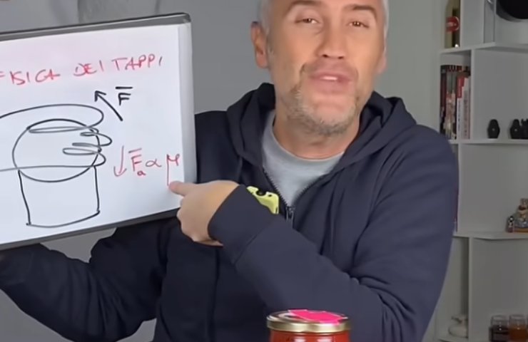 schettini spiega come stappare i barattoli