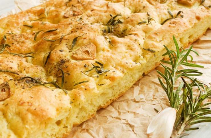 focaccia alta e morbida