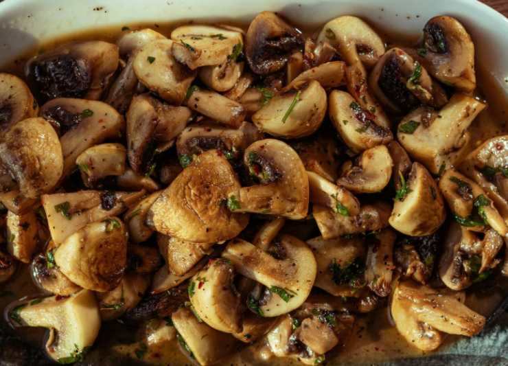 funghi trifolati dorati